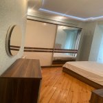 Kirayə (aylıq) 3 otaqlı Yeni Tikili, Xətai metrosu, Xətai rayonu 8
