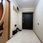 Продажа 3 комнат Вторичка, м. Автовокзал метро, Бинагадинский р-н район 8