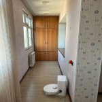 Продажа 3 комнатная Вторичка, 10-й микрорайон район 13