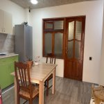 Аренда 1 комнатная Вторичка, м. Эльмляр Академиясы метро, пос. Ясамал, Ясамал район 1