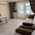 Kirayə (aylıq) 2 otaqlı Köhnə Tikili, Azadlıq metrosu, 8-ci mikrorayon, Binəqədi rayonu 2