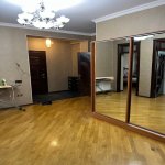 Kirayə (aylıq) 3 otaqlı Yeni Tikili, Memar Əcəmi metrosu, 5-ci mikrorayon, Nəsimi rayonu 2