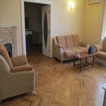 Посуточно 2 комнат Вторичка, м. 28 Мая метро, Сябаиль район 6