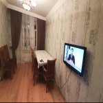 Kirayə (aylıq) 3 otaqlı Köhnə Tikili, Azadlıq metrosu, 7-ci mikrorayon, Binəqədi rayonu 1