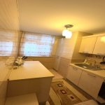 Kirayə (aylıq) 3 otaqlı Köhnə Tikili, Neftçilər metrosu, 8-ci kilometr, Nizami rayonu 8