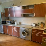 Kirayə (aylıq) 3 otaqlı Yeni Tikili, Elmlər akademiyası metrosu, Mərkəzi Gömrük Hospitalı, Yasamal rayonu 7