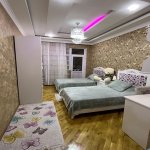Посуточно 3 комнат Новостройка, м. 28 Мая метро, 28 Малл, Насими район 7