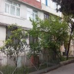 Satılır 4 otaqlı Köhnə Tikili, Memar Əcəmi metrosu, 4-cü mikrorayon, Nəsimi rayonu 1