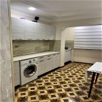 Satılır 2 otaqlı Köhnə Tikili, Dərnəgül metrosu, 7-ci mikrorayon, Binəqədi rayonu 7