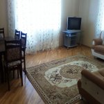 Kirayə (aylıq) 3 otaqlı Yeni Tikili, Elmlər akademiyası metrosu, Yasamal rayonu 12