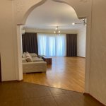 Kirayə (aylıq) 3 otaqlı Yeni Tikili, 28 May metrosu, Azərbaycan Dillər Universiteti, Nəsimi rayonu 12