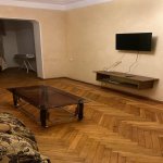 Kirayə (aylıq) 3 otaqlı Köhnə Tikili, 8-ci mikrorayon, Binəqədi rayonu 1