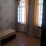 Kirayə (aylıq) 4 otaqlı Həyət evi/villa, Səbail rayonu 10