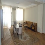 Kirayə (günlük) 4 otaqlı Köhnə Tikili, Sahil metrosu, Səbail rayonu 2
