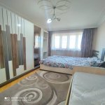 Kirayə (aylıq) 3 otaqlı Köhnə Tikili, Xalqlar dostluğu metrosu, Nizami rayonu 7