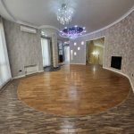 Satılır 8 otaqlı Bağ evi, Gənclik metrosu, Nərimanov rayonu 33