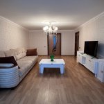 Продажа 3 комнат Вторичка, м. Автовокзал метро, Бинагадинский р-н район 14