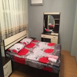 Kirayə (aylıq) 3 otaqlı Köhnə Tikili, Sahil metrosu, Səbail rayonu 1