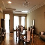 Kirayə (günlük) 9 otaqlı Həyət evi/villa, Gənclik metrosu, Nərimanov rayonu 4