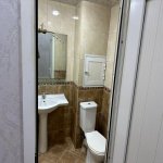 Satılır 3 otaqlı Köhnə Tikili, Memar Əcəmi metrosu, 4-cü mikrorayon, Nəsimi rayonu 9