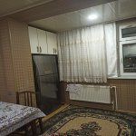 Продажа 3 комнатная Вторичка, 9-ый микрорайон район 11