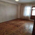 Kirayə (aylıq) 3 otaqlı Köhnə Tikili, Azadlıq metrosu, 8-ci mikrorayon, Binəqədi rayonu 2