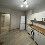 Kirayə (günlük) 2 otaqlı Köhnə Tikili, Sahil metrosu, Səbail rayonu 3