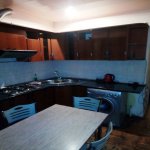 Kirayə (aylıq) 3 otaqlı Köhnə Tikili, Azadlıq metrosu, 8-ci mikrorayon, Binəqədi rayonu 1