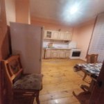 Kirayə (aylıq) 3 otaqlı Yeni Tikili Xırdalan 4