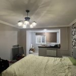 Продажа 3 комнатная Вторичка, 17-й микрорайон район 7