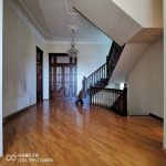 Satılır 11 otaqlı Həyət evi/villa, 6-cı mikrorayon, Binəqədi rayonu 6