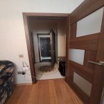 Kirayə (aylıq) 1 otaqlı Yeni Tikili Xırdalan 4