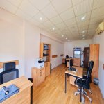 Kirayə (aylıq) 3 otaqlı Ofis, Xətai metrosu, Xətai rayonu 8