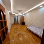 Kirayə (aylıq) 4 otaqlı Köhnə Tikili, Memar Əcəmi metrosu, Nəsimi rayonu 4