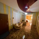 Kirayə (aylıq) 4 otaqlı Köhnə Tikili, Sahil metrosu, Səbail rayonu 4