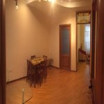 Kirayə (aylıq) 3 otaqlı Köhnə Tikili, Sahil metrosu, Səbail rayonu 9