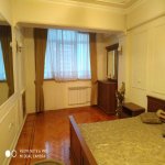 Kirayə (aylıq) 3 otaqlı Köhnə Tikili, Elmlər akademiyası metrosu, Yasamal rayonu 6
