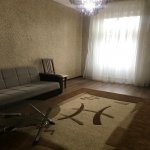 Kirayə (aylıq) 3 otaqlı Köhnə Tikili, Sahil metrosu, Səbail rayonu 1