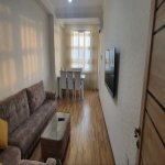 Kirayə (aylıq) 3 otaqlı Yeni Tikili, İnşaatçılar metrosu, Yasamal rayonu 2
