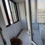 Kirayə (aylıq) 3 otaqlı Köhnə Tikili, Azadlıq metrosu, 8-ci mikrorayon, Binəqədi rayonu 9