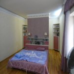 Satılır 8 otaqlı Həyət evi/villa, Badamdar qəs., Səbail rayonu 5