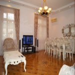 Satılır 5 otaqlı Həyət evi/villa, Neftçilər metrosu, 8-ci kilometr, Nizami rayonu 6