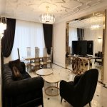 Kirayə (aylıq) 3 otaqlı Yeni Tikili, 28 May metrosu, Port Baku, Nəsimi rayonu 1