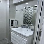 Аренда 1 комнатная Вторичка, İnşaatçılar метро, Ясамал район 8