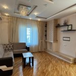 Kirayə (aylıq) 3 otaqlı Yeni Tikili, 28 May metrosu, Nəsimi rayonu 1