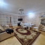 Продажа 3 комнатная Вторичка, 18-й микрорайон район 1