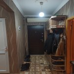 Продажа 3 комнатная Вторичка, 9-ый микрорайон район 13