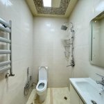 Продажа 1 комнатная Новостройка, İnşaatçılar метро, пос. Йени Ясамал, Ясамал район 9