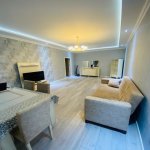 Kirayə (aylıq) 2 otaqlı Yeni Tikili, 8 Noyabr metrosu, Çıraq Plaza, Yasamal rayonu 1