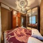 Аренда 3 комнатная Вторичка, 8-ой микрорайон, Бинагадинский р-н район 7